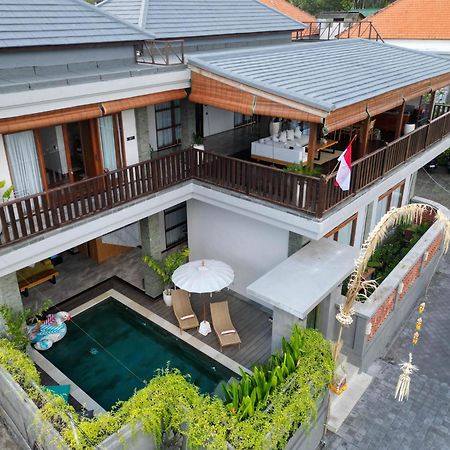Tropical Beach House Bali Seminyak  Bagian luar foto