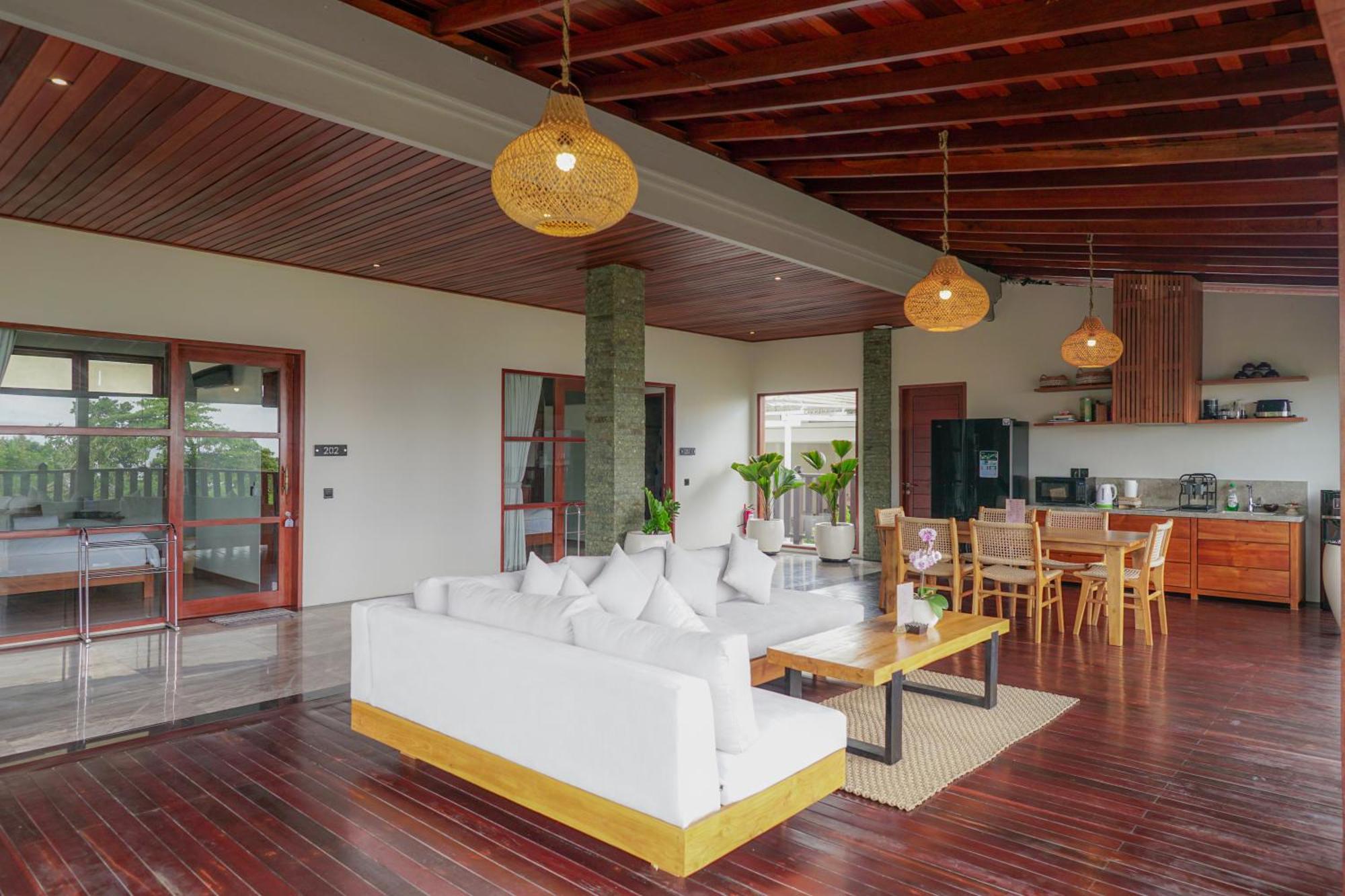 Tropical Beach House Bali Seminyak  Bagian luar foto