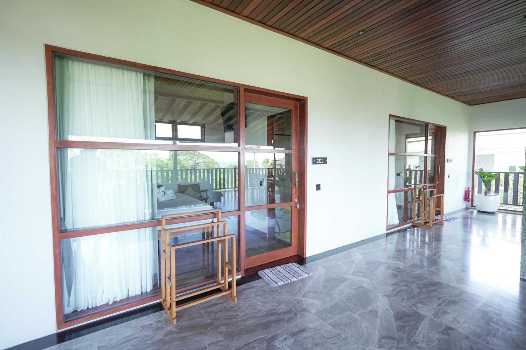 Tropical Beach House Bali Seminyak  Bagian luar foto